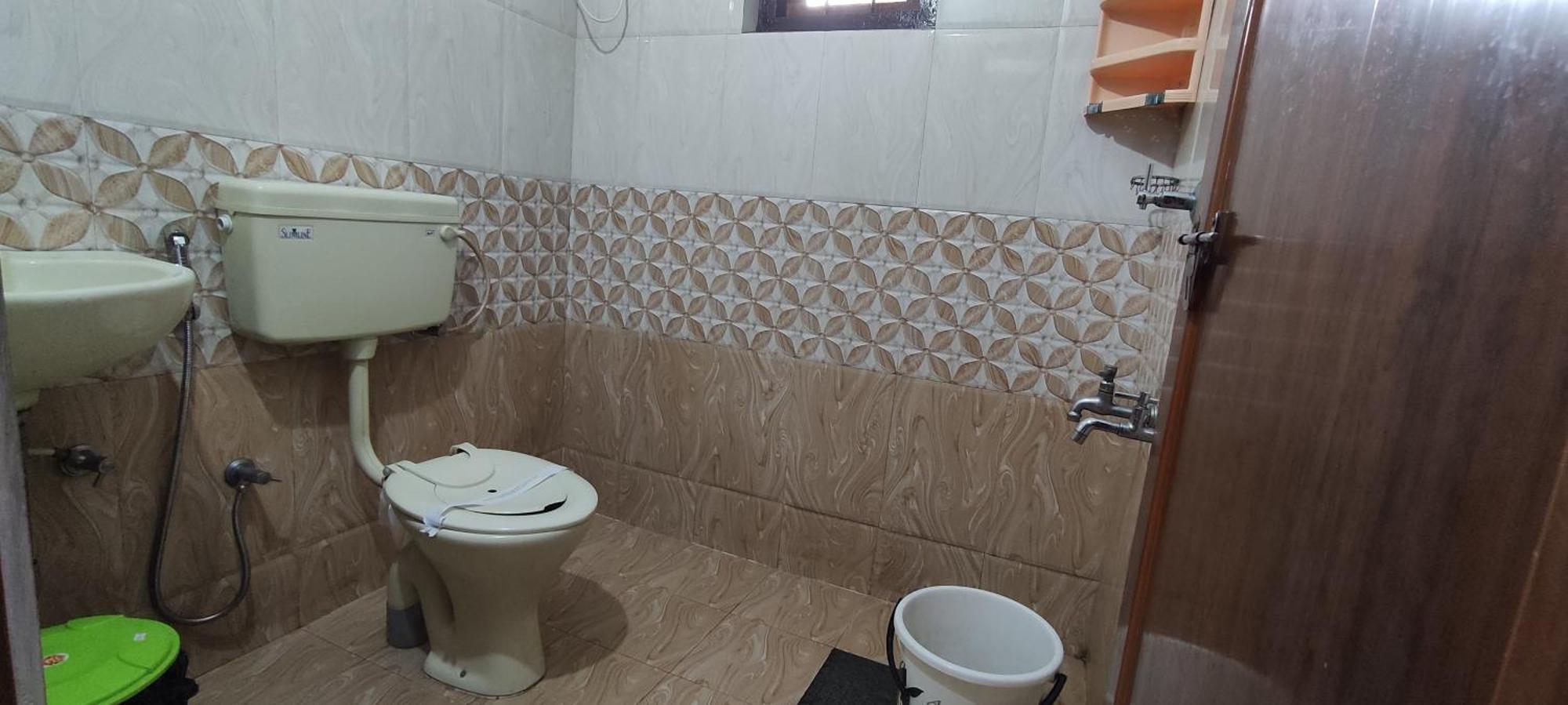 Koonamparayil Home Stay Munnar Anaviratty-Family Only 외부 사진
